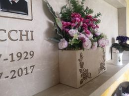 prodotti funerari di alta qualità vasi